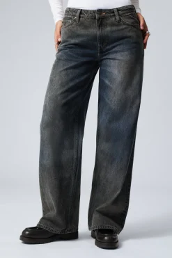 AMPLE – TIEF SITZENDE, LOCKERE JEANS IM USED-LOOK|Weekday Cheap