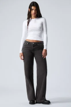 AMPLE LOW WAIST LOOSE WIDE LEG JEANS|Weekday Shop