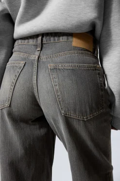 AMPLE LOW WAIST LOOSE WIDE LEG JEANS|Weekday New