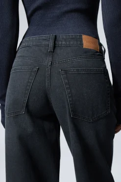 AMPLE LOW WAIST LOOSE WIDE LEG JEANS|Weekday Sale