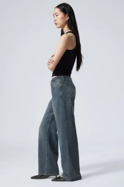 AMPLE LOW WAIST LOOSE WIDE LEG JEANS|Weekday Shop