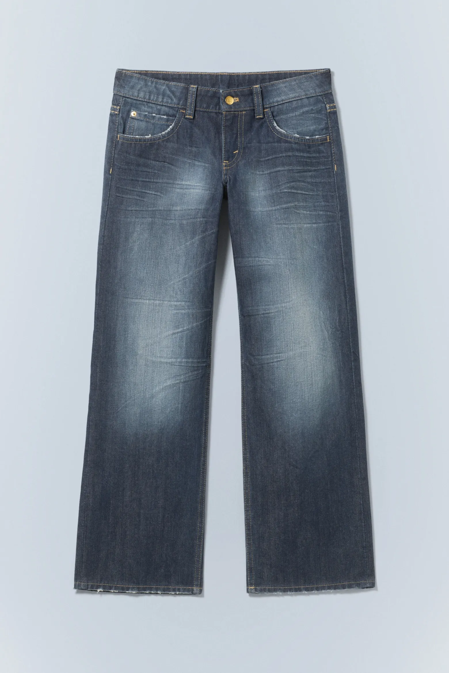 ANTI – JEANS MIT NIEDRIGER TAILLE UND GERADEM BEIN|Weekday New