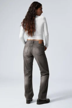 ARROW LOW WAIST REGULAR STRAIGHT LEG JEANS|Weekday Outlet