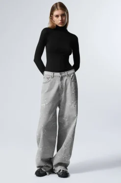 ASTRO – WEIT GESCHNITTENE TRASH-JEANS|Weekday Clearance