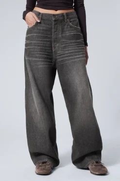 ASTRO LOOSE BAGGY LEG JEANS|Weekday Clearance