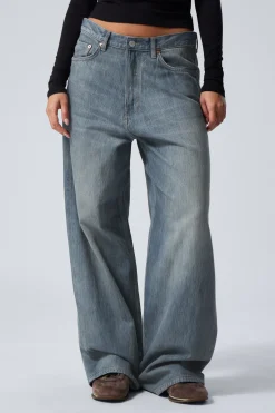 ASTRO LOOSE BAGGY LEG JEANS|Weekday Store