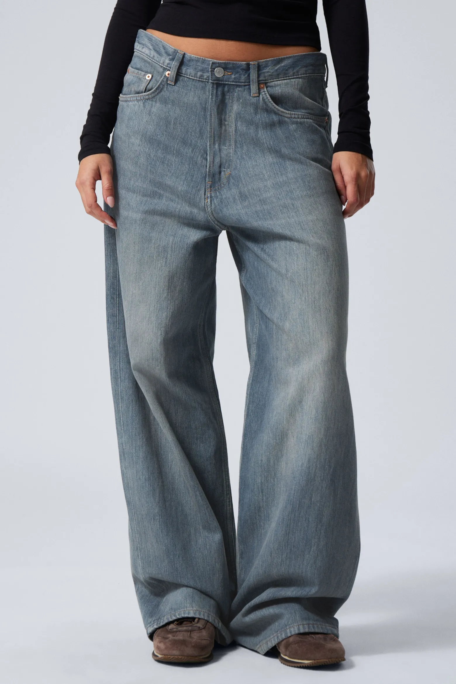 ASTRO LOOSE BAGGY LEG JEANS|Weekday Store