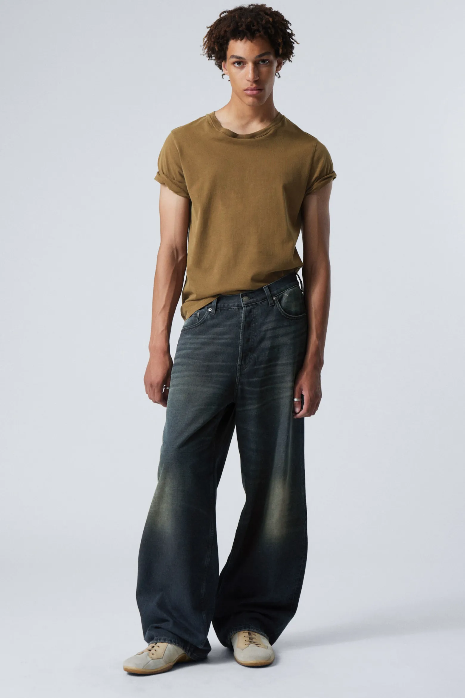 ASTRO LOOSE BAGGY LEG JEANS|Weekday Clearance