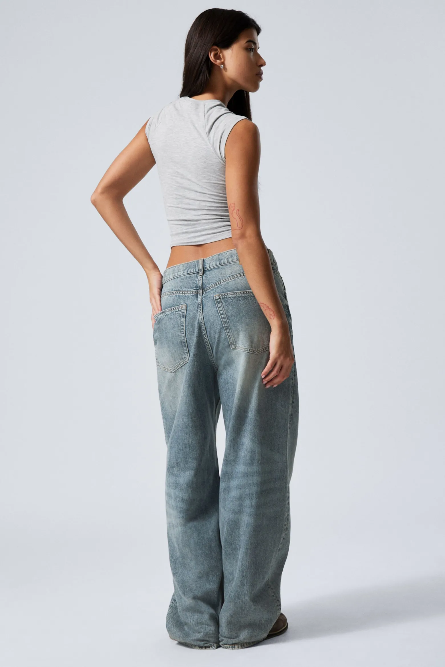 ASTRO LOOSE BAGGY LEG JEANS|Weekday Best Sale