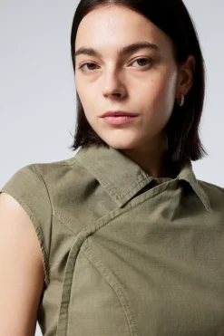 ASYMMETRISCHES RIPSTOP-TOP MIT FLÜGELÄRMELN|Weekday New