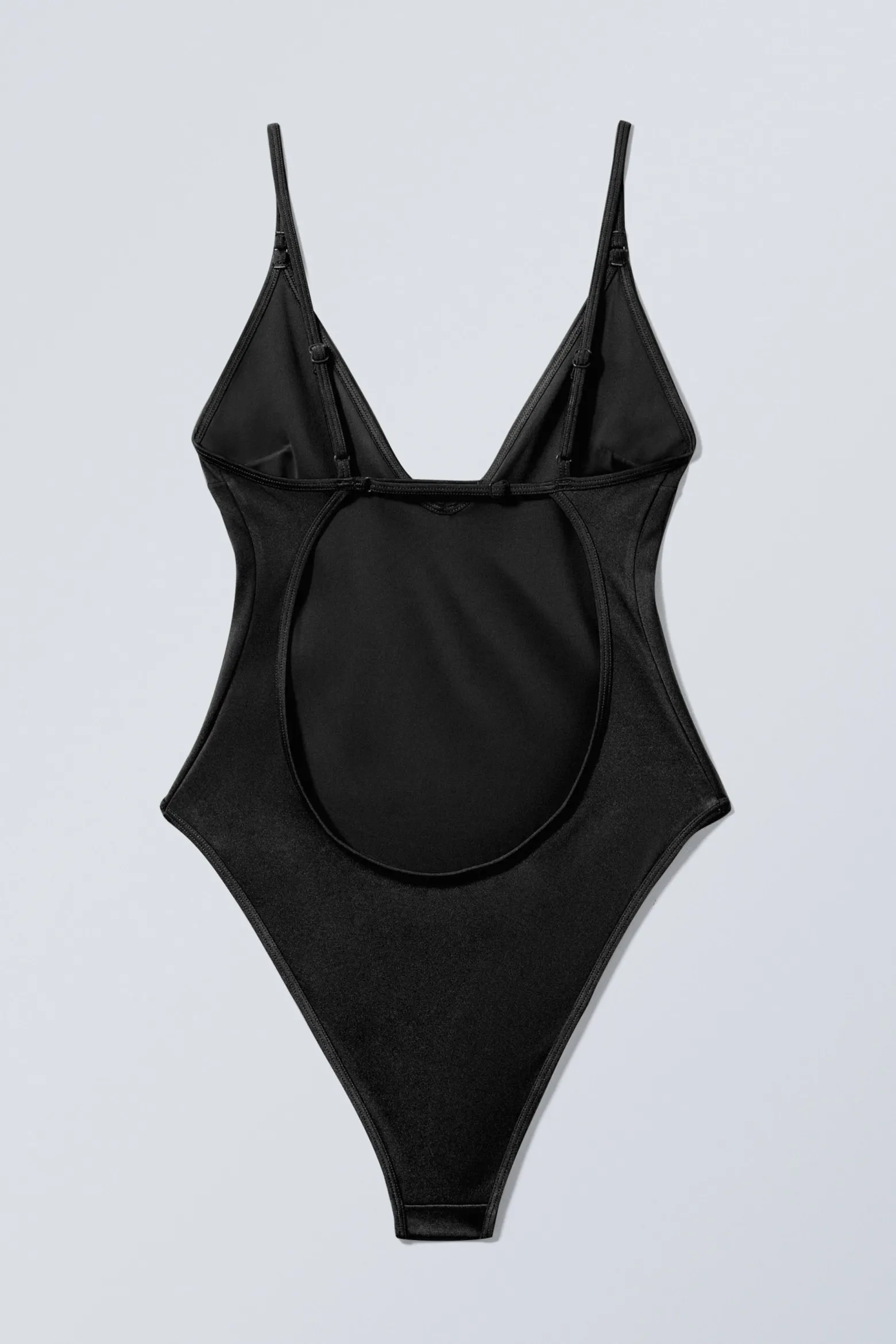 BADEANZUG MIT OFFENEM RÜCKEN|Weekday Flash Sale