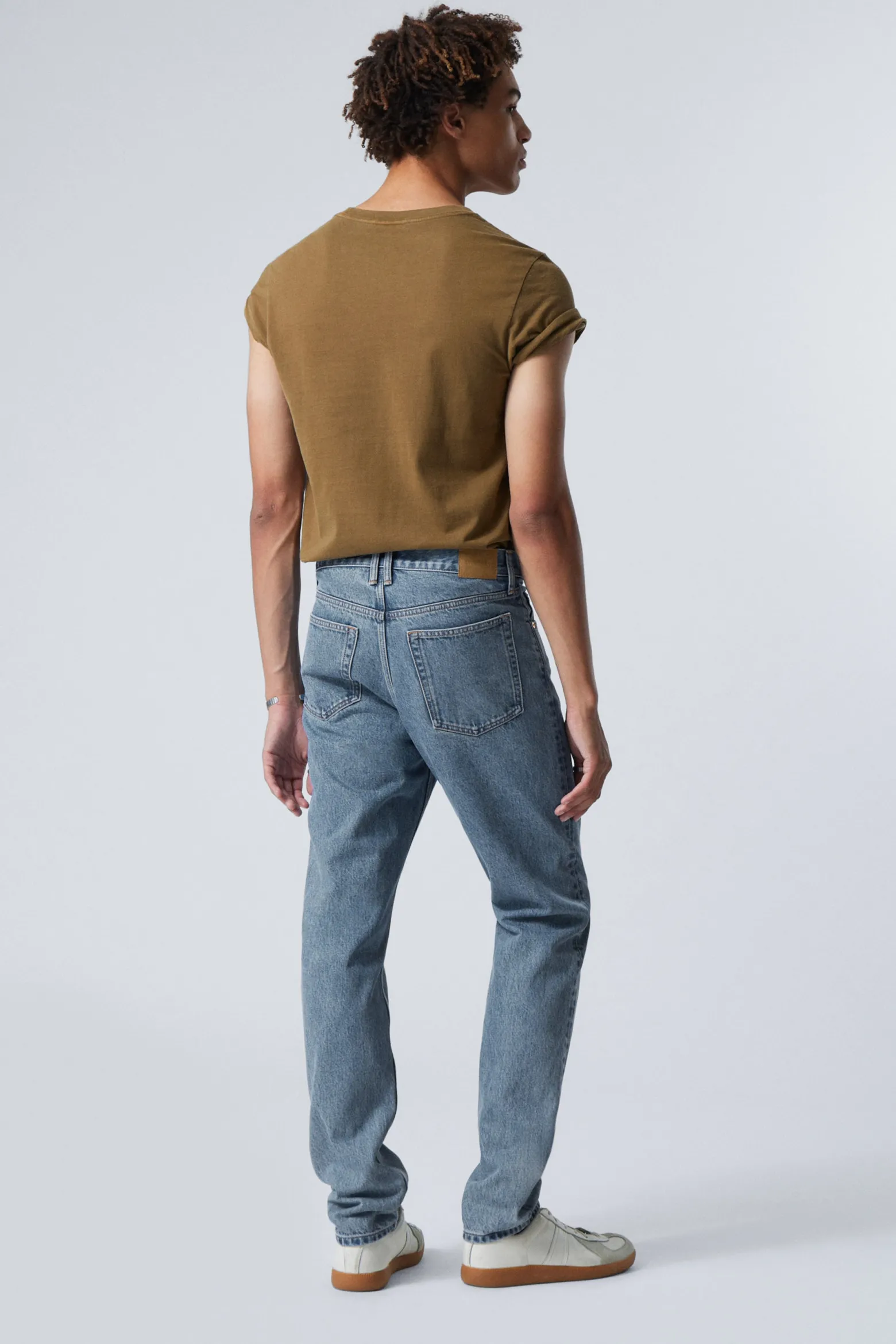 BARREL RELAXED TAPERED LEG JEANS|Weekday Outlet