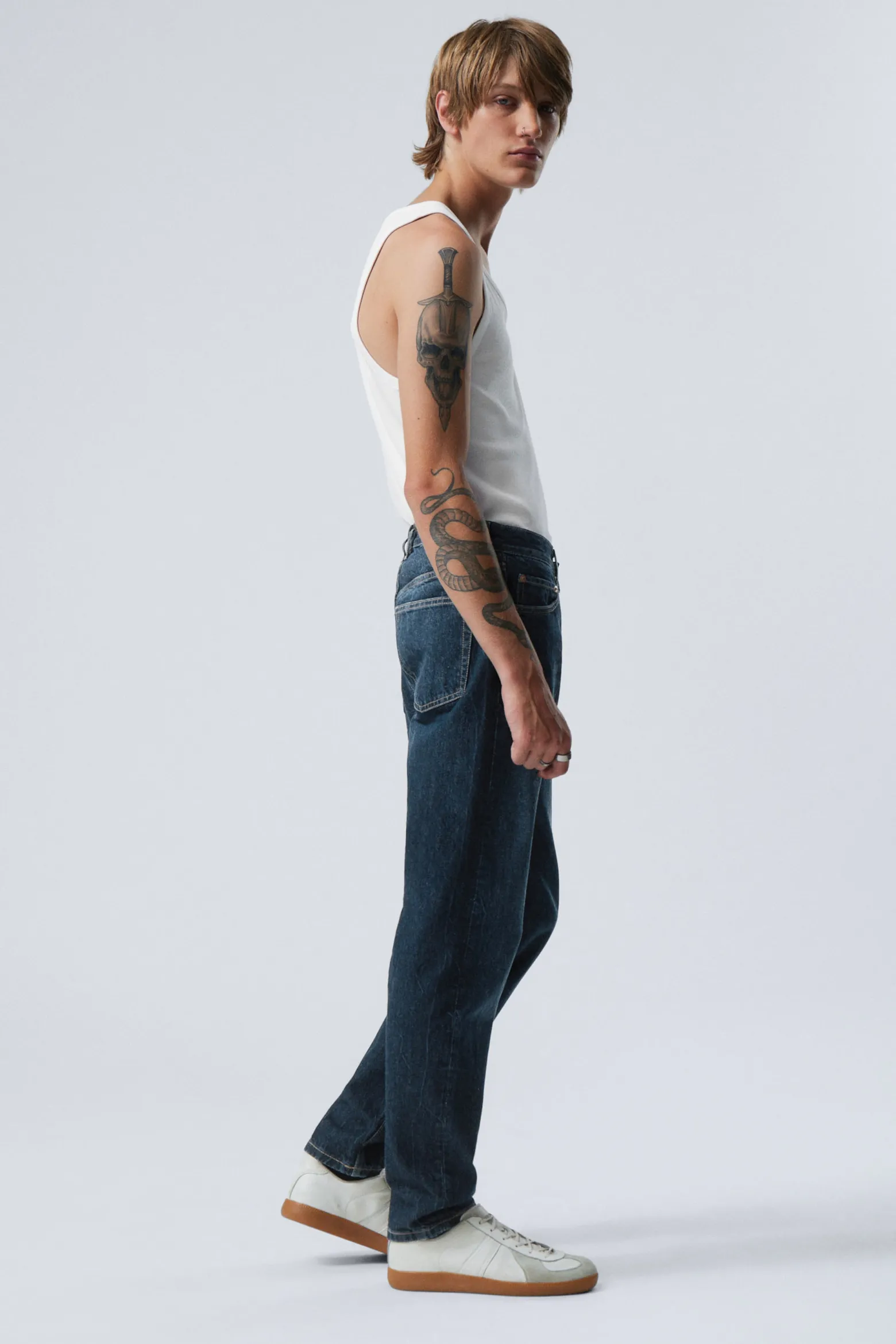 BARREL RELAXED TAPERED LEG JEANS|Weekday Cheap