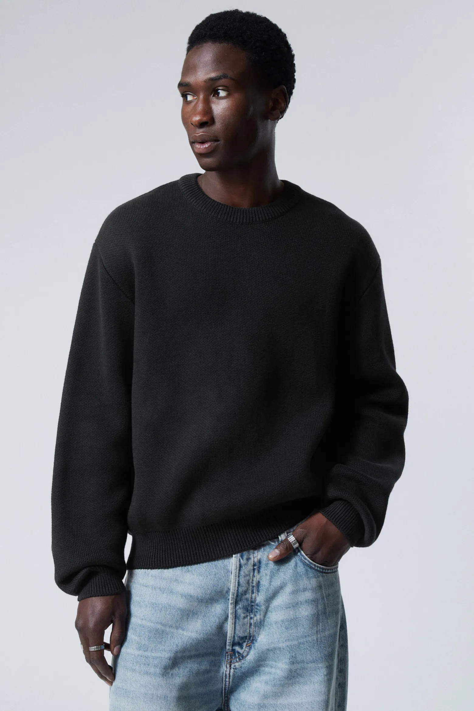 BAUMWOLL-STRICKPULLOVER MIT NORMALER PASSFORM|Weekday Online
