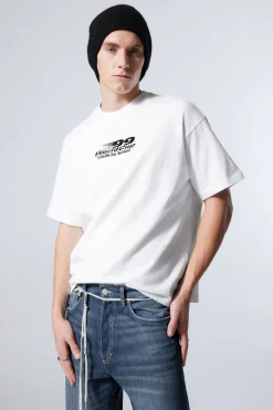BEDRUCKTES KASTIGES T-SHIRT|Weekday Cheap