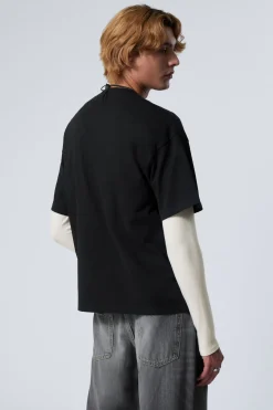 BEDRUCKTES KASTIGES T-SHIRT|Weekday Discount