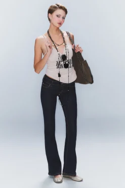 BOOTY BEI – LOW WAIST SKINNY BOOTCUT JEANS|Weekday Shop