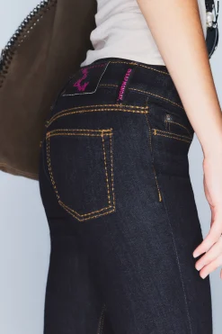 BOOTY BEI – LOW WAIST SKINNY BOOTCUT JEANS|Weekday Shop