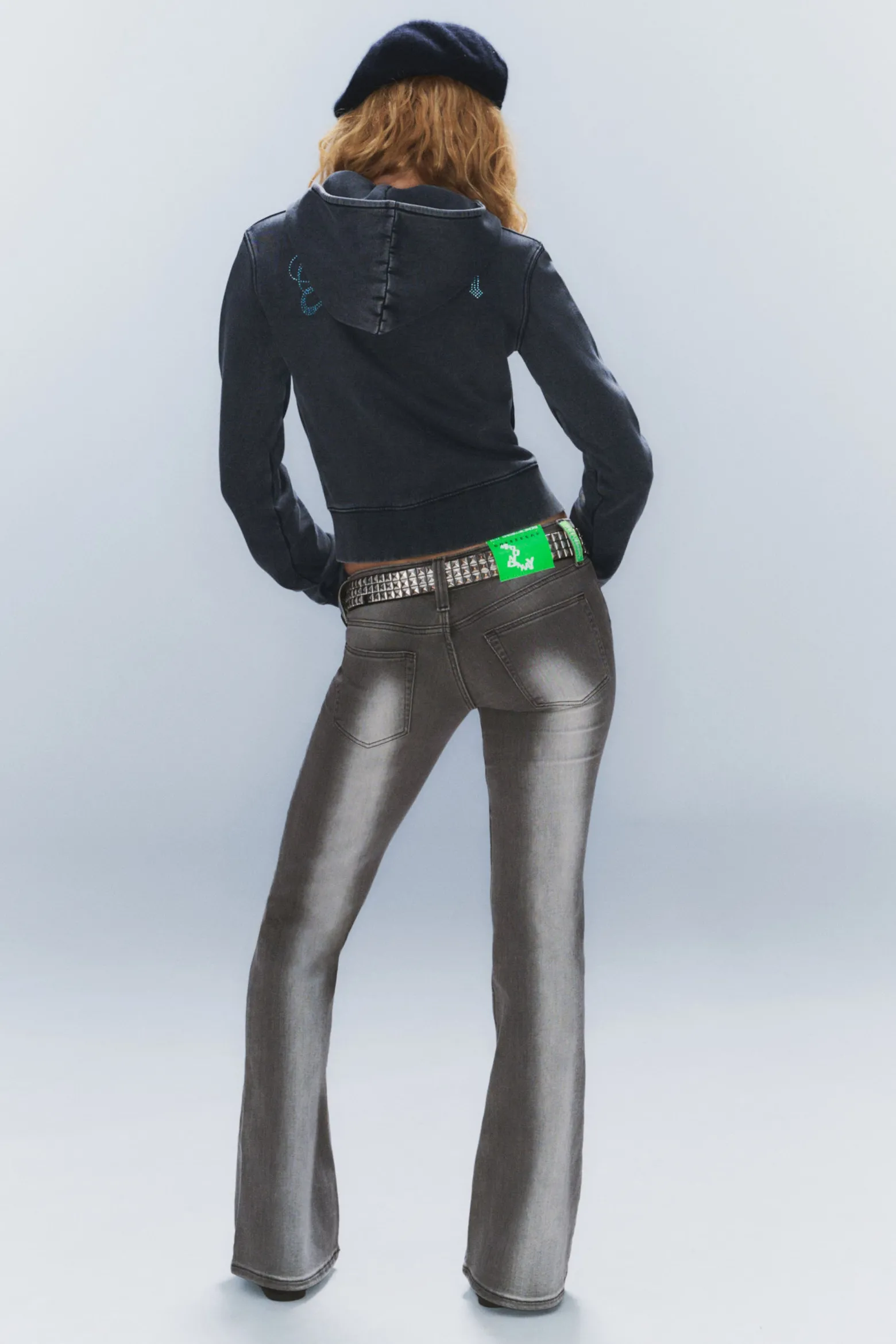 BOOTY BEI – LOW WAIST SKINNY BOOTCUT JEANS|Weekday Outlet