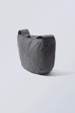 CROSSBODY-BAG AUS GEWASCHENER BAUMWOLLE|Weekday New