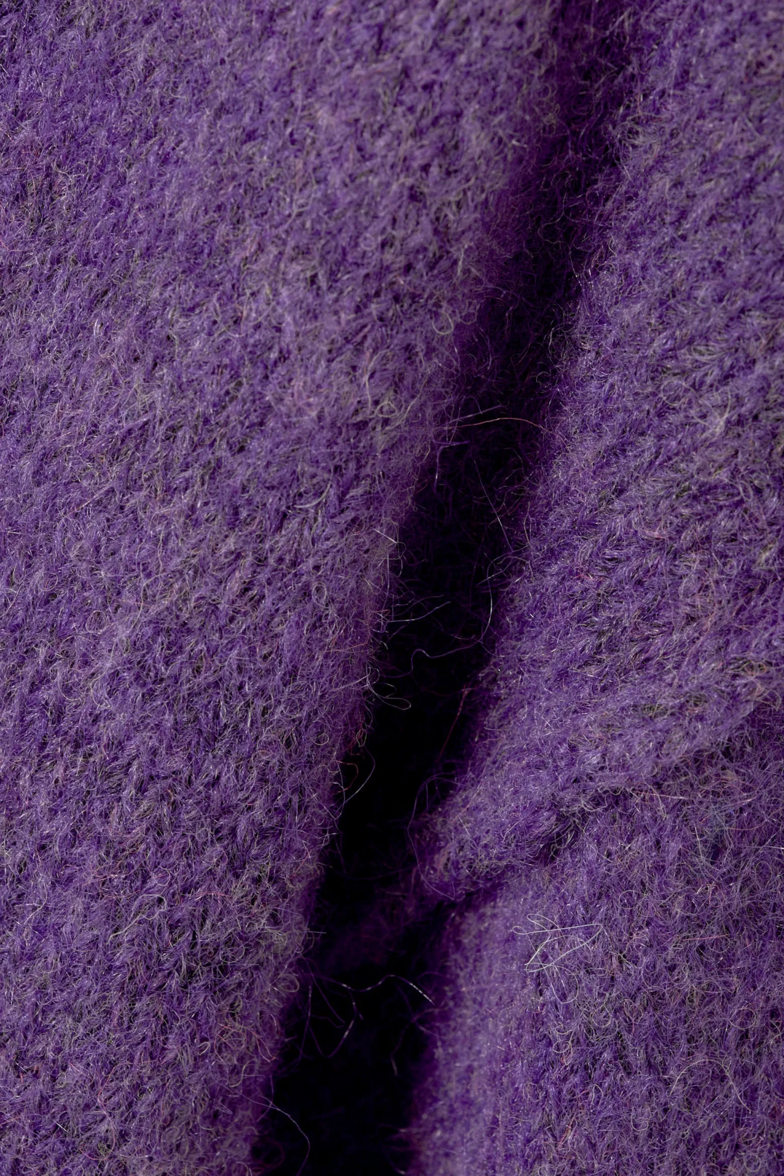ENTSPANNTER FLAUSCHIGER STRICKPULLOVER|Weekday Best