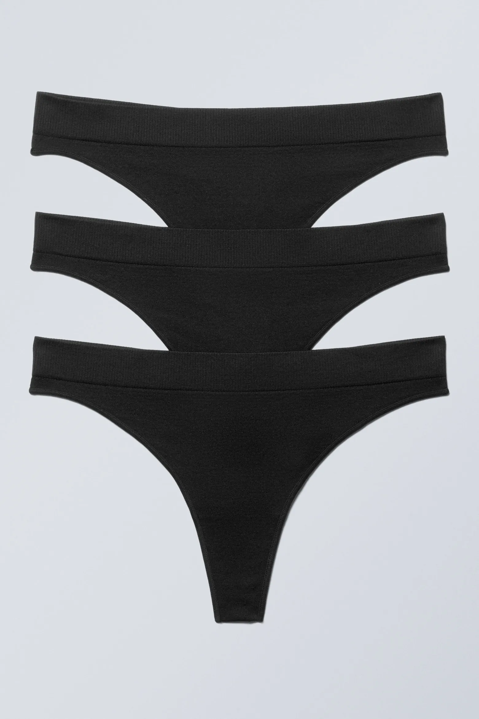 3ER-PACK NAHTLOSE TANGAS CAT SOFT MIT HOHER TAILLE|Weekday Cheap