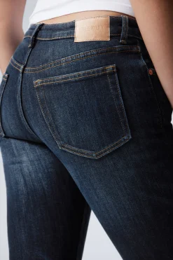 FLAME LOW WAIST SLIM FLARED LEG JEANS|Weekday Clearance
