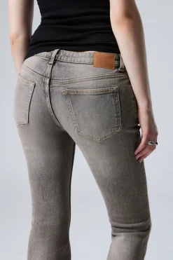FLAME LOW WAIST SLIM FLARED LEG JEANS|Weekday Best
