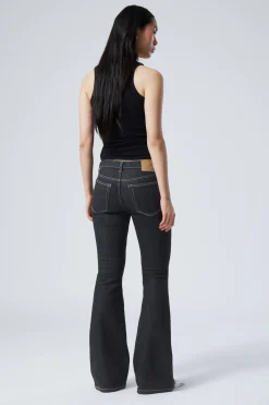 FLAME LOW WAIST SLIM FLARED LEG JEANS|Weekday Store
