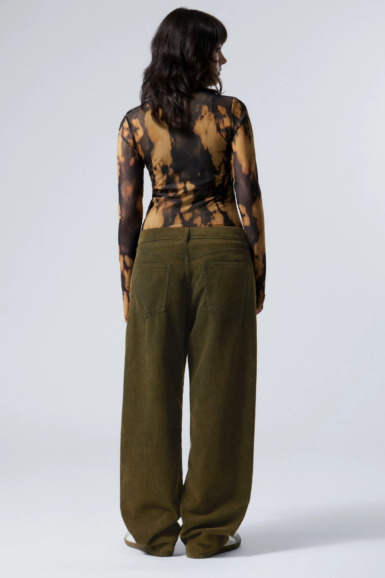 GALAXY – WEITE, GERADE GESCHNITTENE CORDHOSE|Weekday Outlet