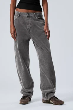 GALAXY – WEITE, GERADE GESCHNITTENE CORDHOSE|Weekday Store