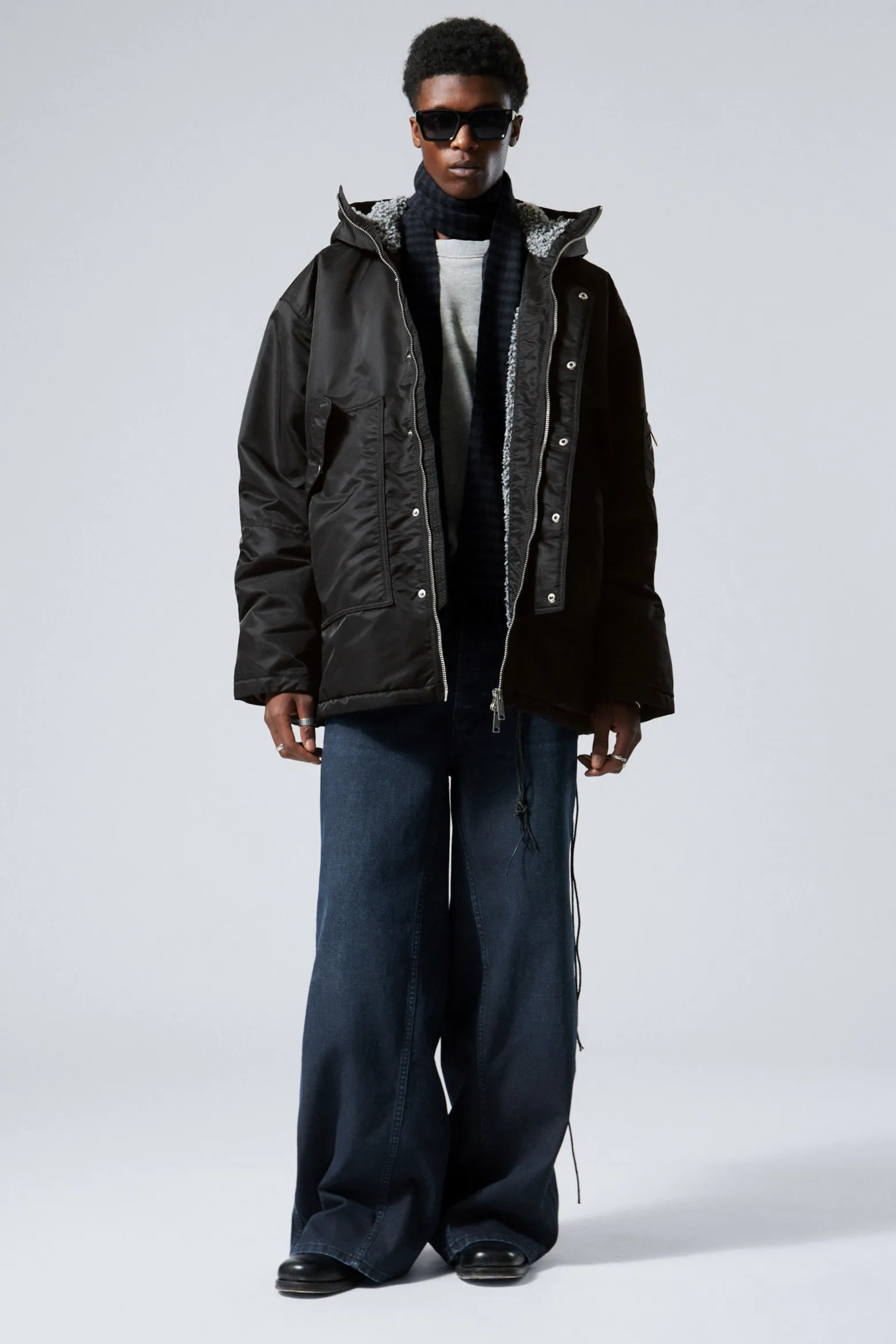 GEFÜTTERTE PARKA-JACKE AUS NYLON|Weekday Cheap