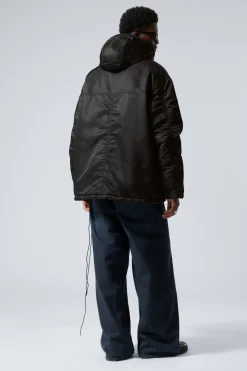GEFÜTTERTE PARKA-JACKE AUS NYLON|Weekday Cheap