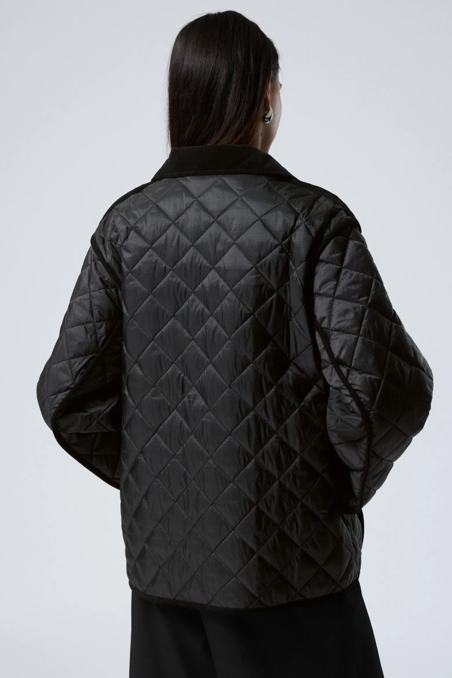 GESTEPPTE OVERSIZE-INNENJACKE|Weekday Clearance