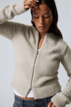 GESTRICKTER ZIP-CARDIGAN MIT SCHMALER PASSFORM|Weekday Online