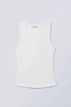 GLATTES, ENG ANLIEGENDES TANKTOP|Weekday Best