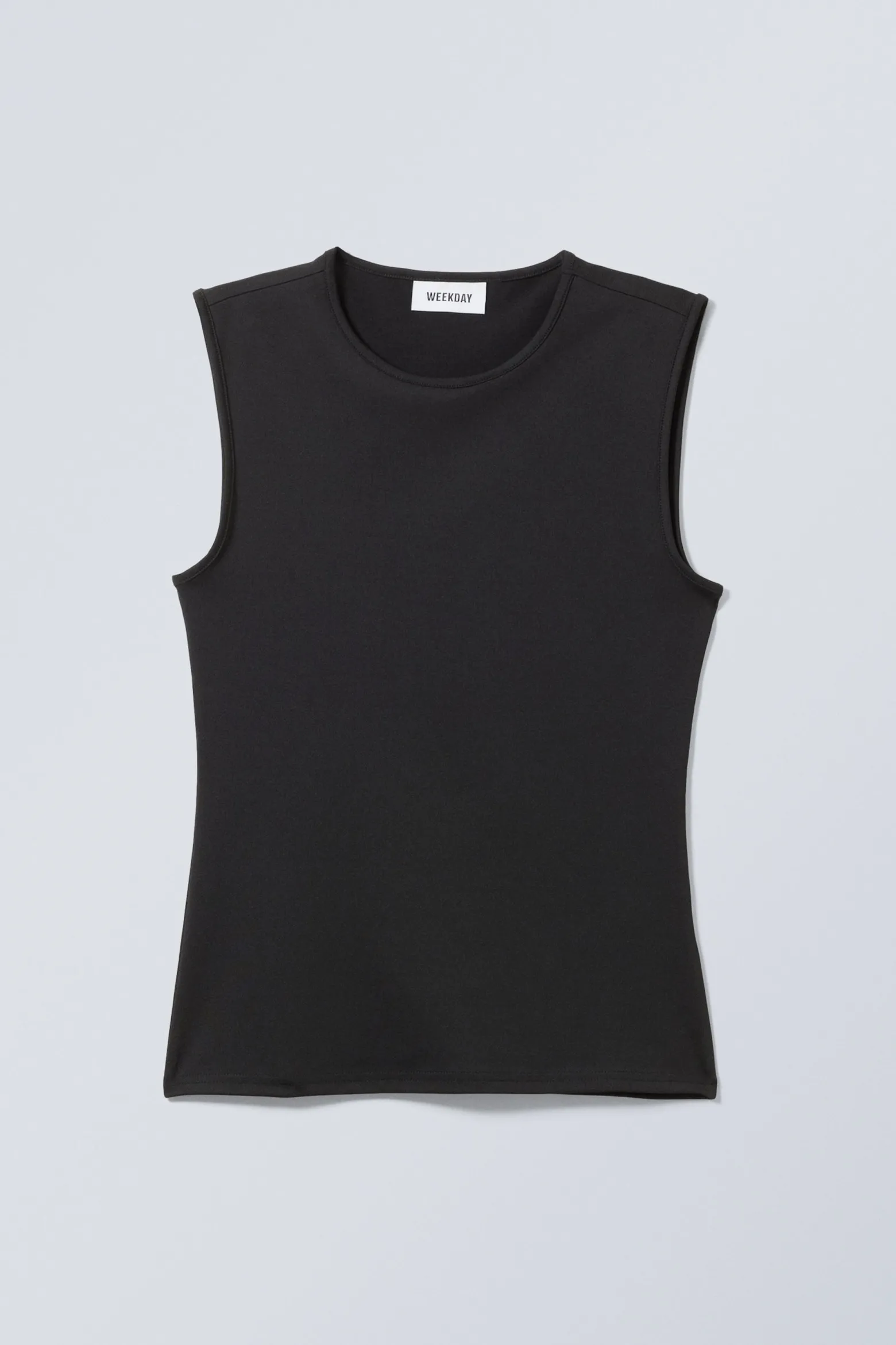 GLATTES, ENG ANLIEGENDES TANKTOP|Weekday Online