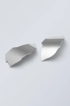 GROSSE CLIP-ON-OHRRINGE AUS METALL|Weekday Shop