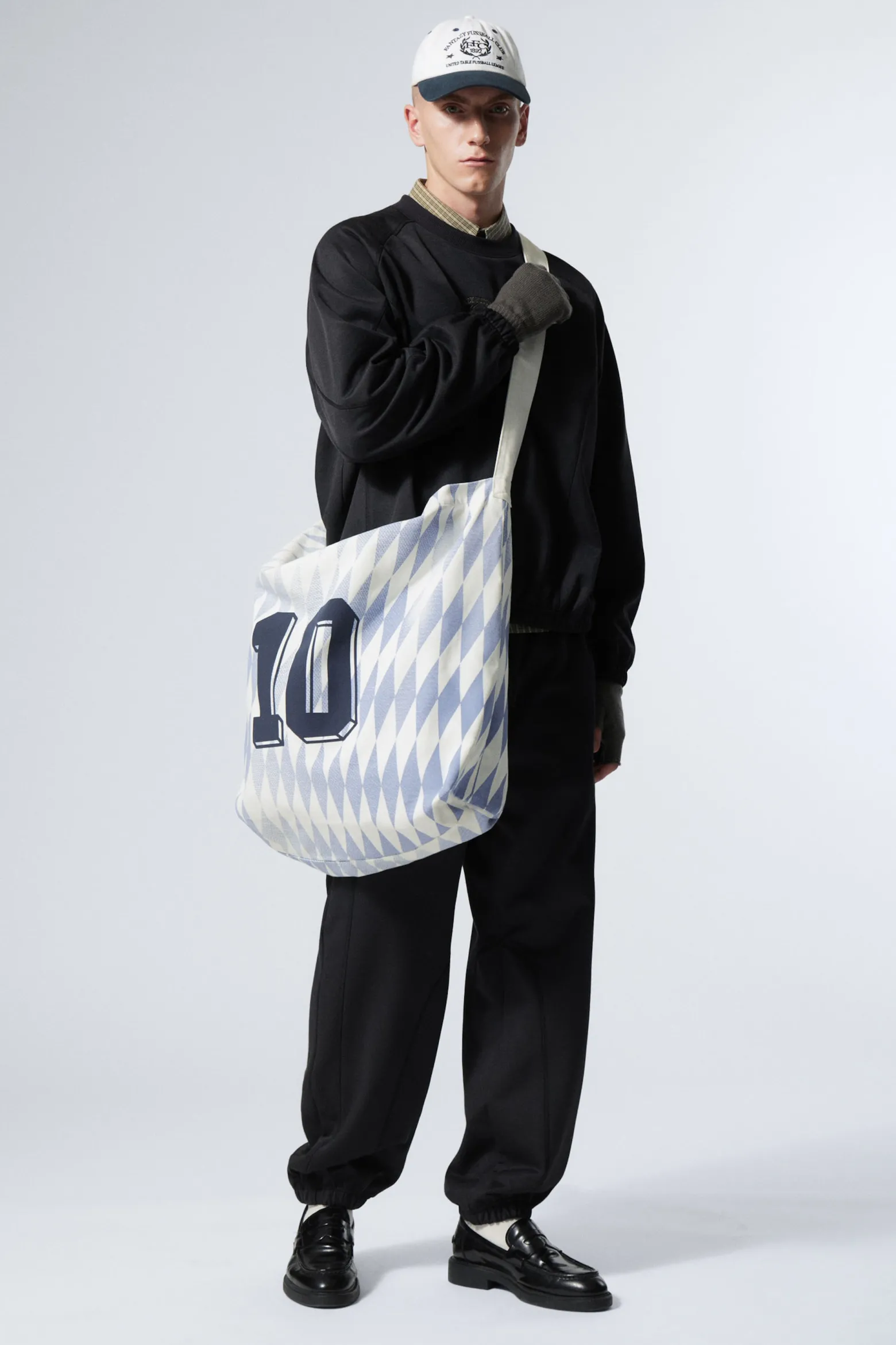 GROSSE MERCH-TRAGETASCHE|Weekday Cheap