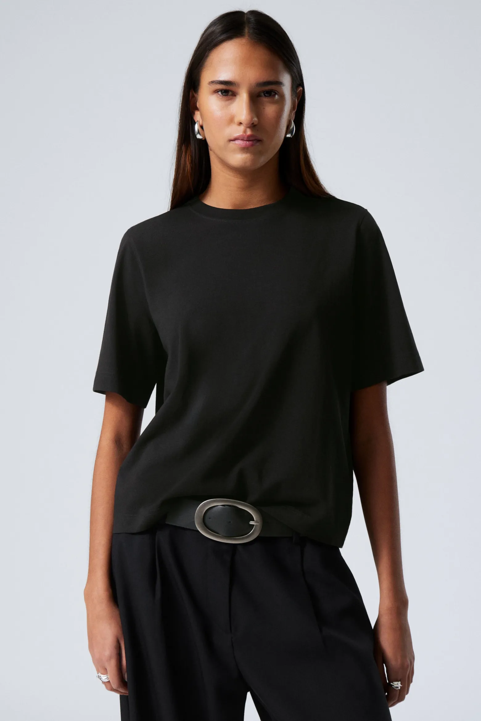 KASTIGES T-SHIRT PERFECT|Weekday Shop