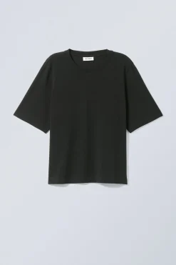 KASTIGES T-SHIRT PERFECT|Weekday Shop