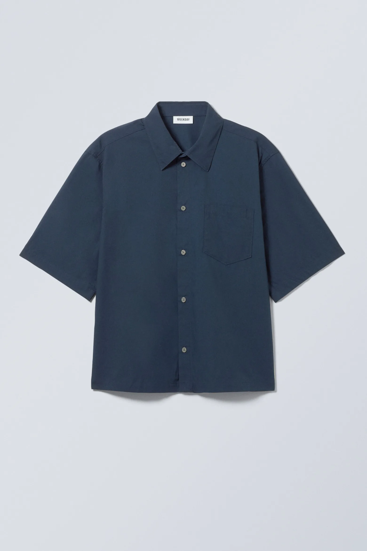 KURZARMSHIRT MIT VERKÜRZTEM SCHNITT|Weekday Store