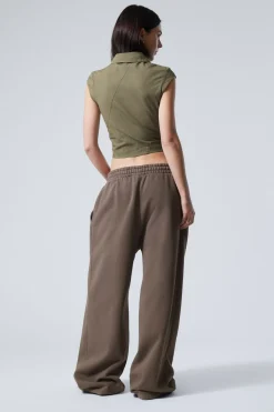 LANGE, SCHWERE SWEATPANTS IN LOCKERER PASSFORM|Weekday New