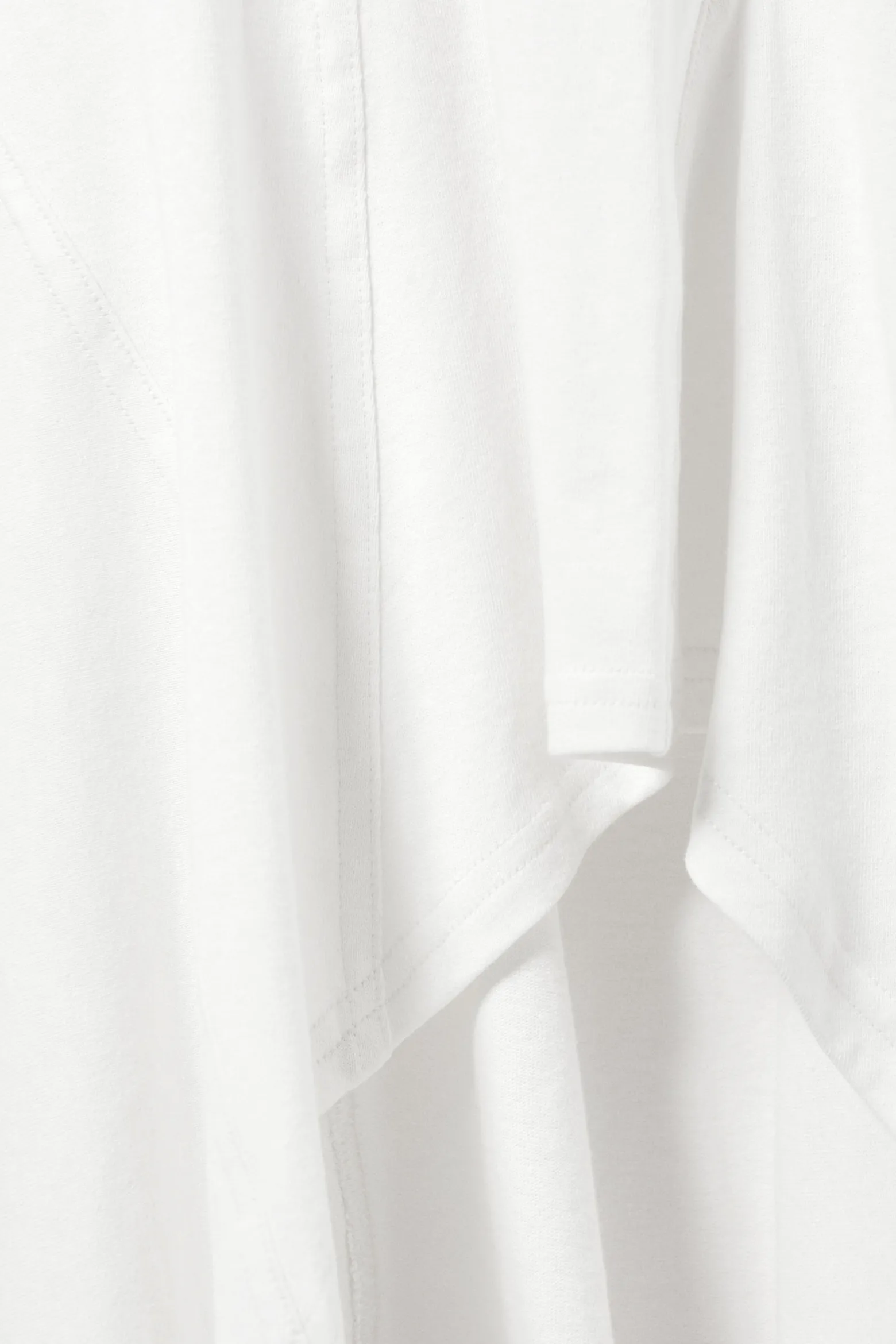 LANGÄRMELIGES ASYMMETRISCHES MIDIKLEID|Weekday Shop
