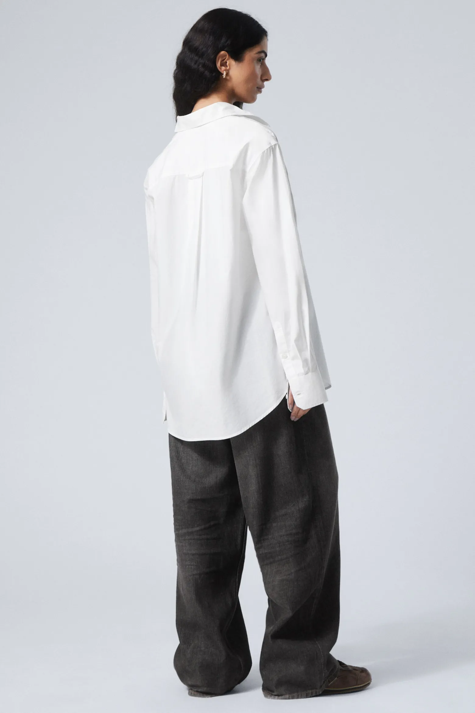 LANGÄRMELIGES HEMD AUS OXFORD-BAUMWOLLE|Weekday Clearance
