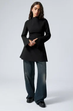 LANGÄRMELIGES MINIKLEID|Weekday Online