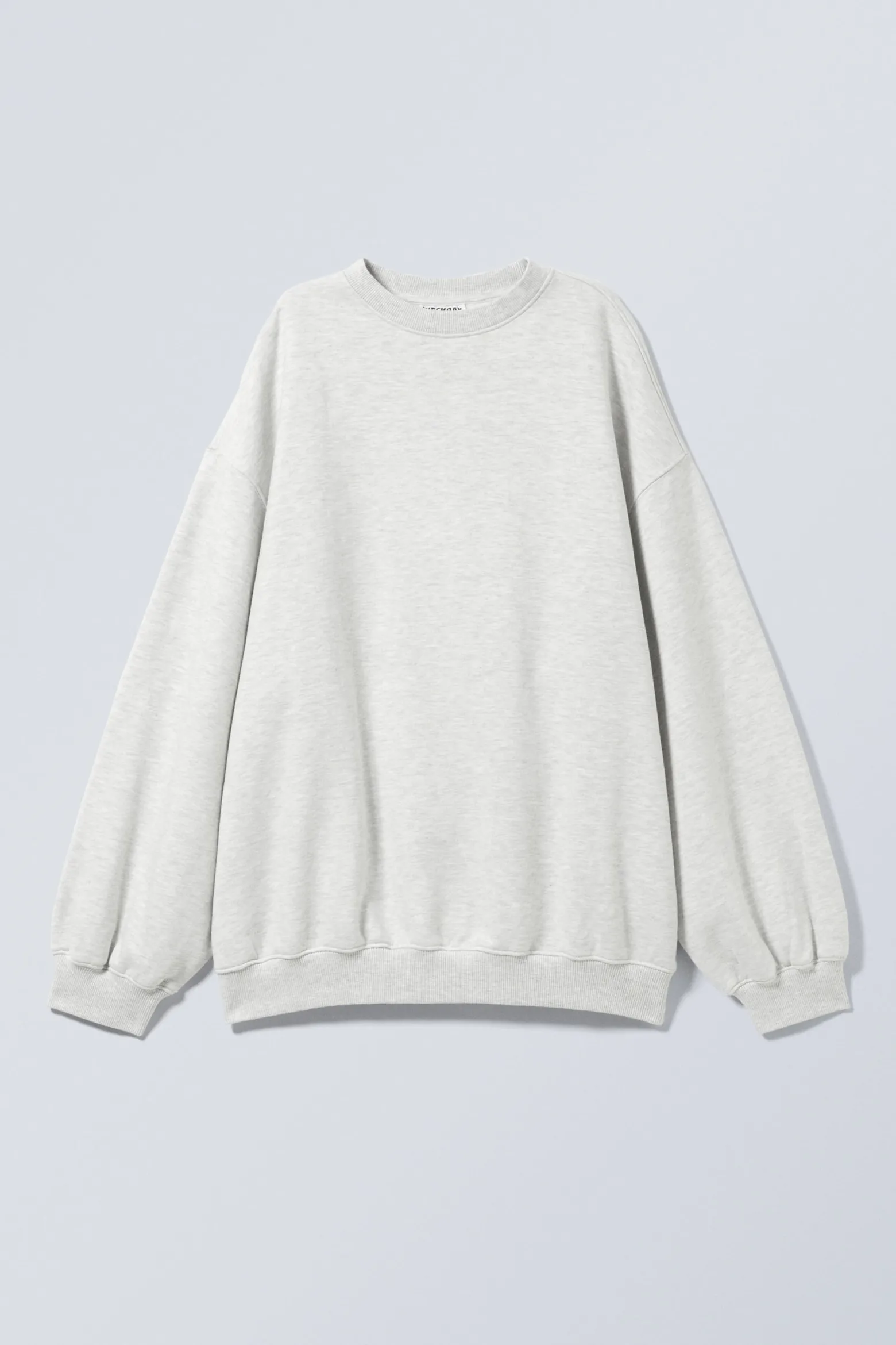 LANGÄRMELIGES OVERSIZE-SWEATSHIRT|Weekday Hot