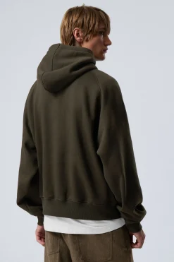 LOCKER GESCHNITTENER RAGLAN-HOODIE|Weekday Fashion