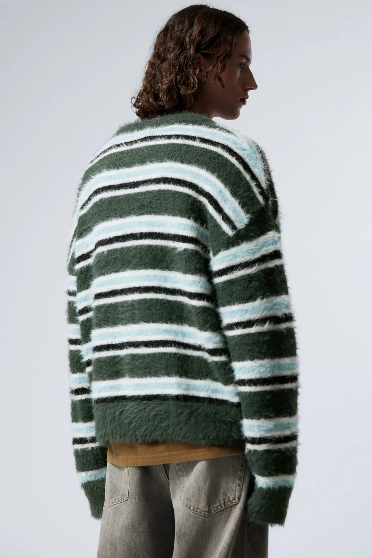 LOCKER GESTRICKTER, GESTREIFTER FLAUSCHPULLOVER|Weekday Sale