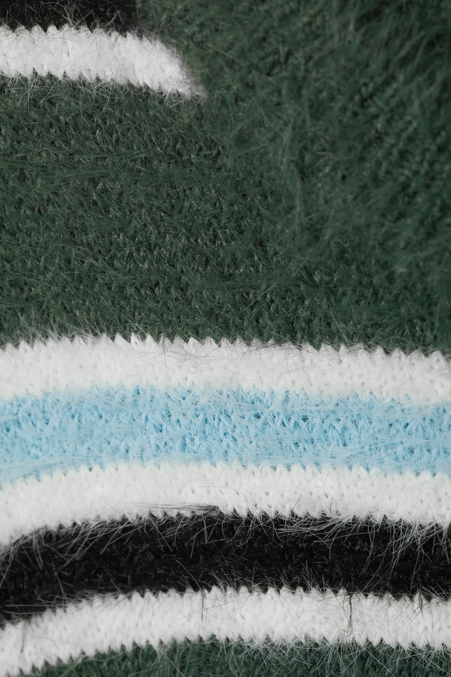 LOCKER GESTRICKTER, GESTREIFTER FLAUSCHPULLOVER|Weekday Sale